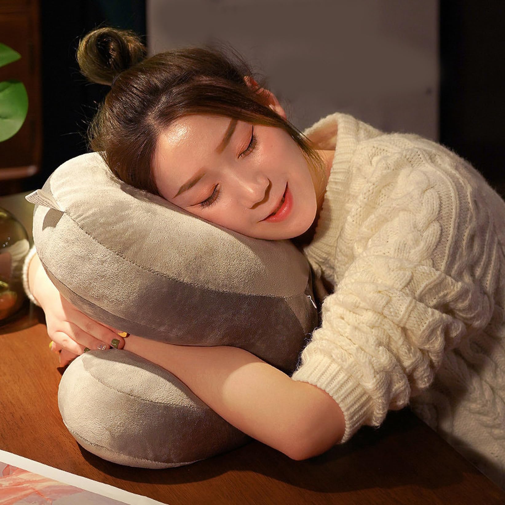 Amazon｜うたた寝 うつ伏せクッション昼寝 オフィス用 06 仮眠枕 快適